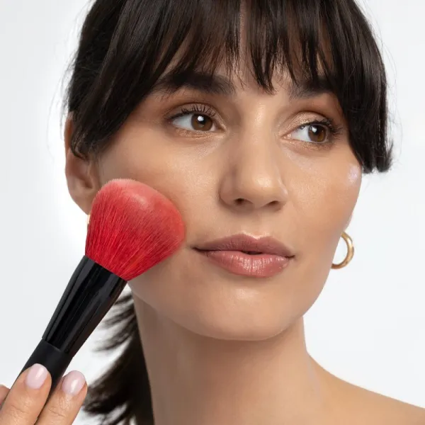 NEO MAKE UP Intense Serum Illuminate Loose Powder rozjasňujúci sypký púder 10 g