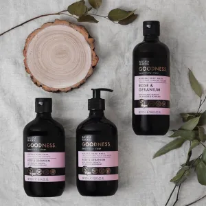 Baylis & Harding Goodness Rose & Geranium sprchový gél s vôňou kvetín 500 ml