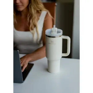 Stanley Quencher H2.O FlowState™ Tumbler tumbler z nehrdzavejúcej ocele s rúrkou veľký Cream Tonal 1180 ml