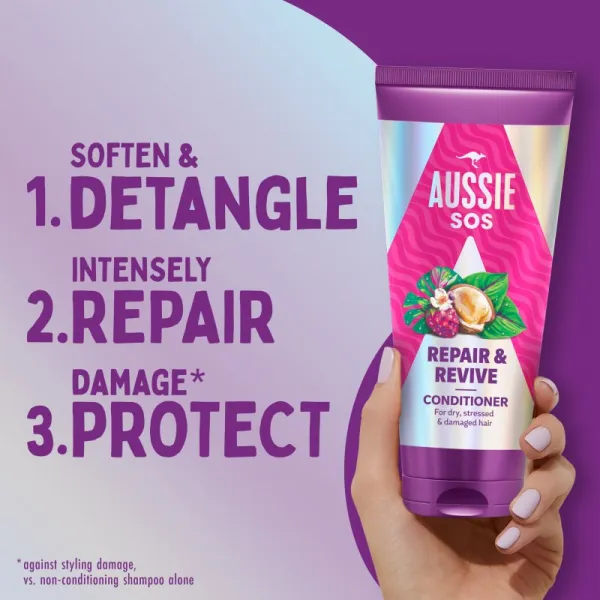 Aussie SOS Repair Revive vyživujúci kondicionér pre namáhané vlasy a vlasovú pokožku 200 ml