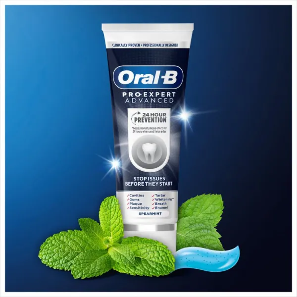 Oral B Pro Science Clinical Intensive Clean remineralizačná zubná pasta 75 ml