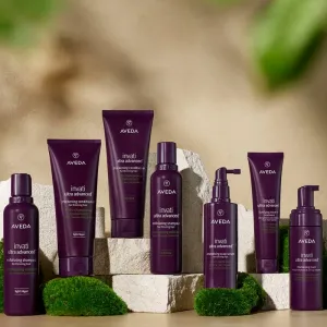 Aveda Invati Ultra Advanced™ Thickening Styling Foam pena na vlasy pre objem od korienkov 45 ml