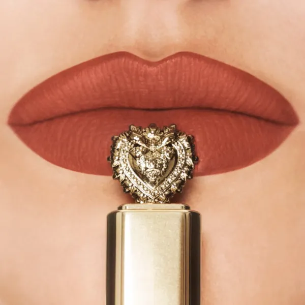 Dolce&Gabbana Flawless Everkiss Liquid Lip ľahký tekutý matný rúž odtieň GENEROSITY 110 5 ml
