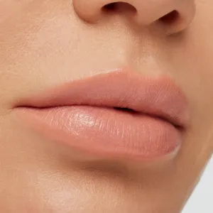 MAC Cosmetics MACximal Sleek Satin Lipstick krémový hydratačný rúž odtieň Myth 3.5 g