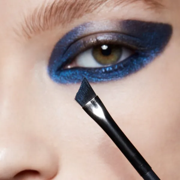 MAC Cosmetics Extra Dimension Eye Shadow intenzívne očné tiene odtieň Lunar 1.3 g
