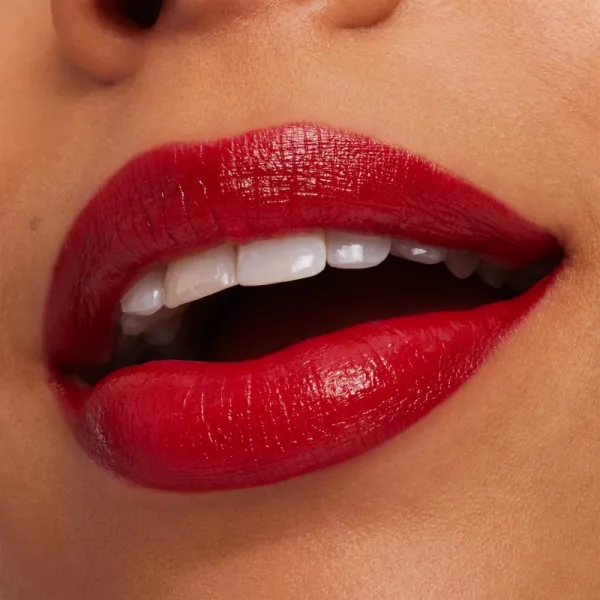 MAC Cosmetics MACximal Sleek Satin Lipstick krémový hydratačný rúž odtieň Centre of Attention 3.5 g