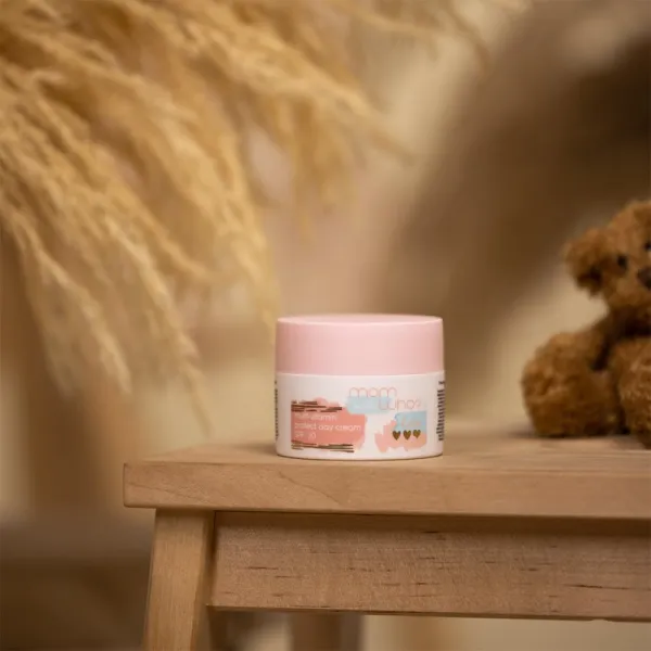 Nacomi Mom & Who Kids multivitamínový krém SPF 30 pre deti 50 ml