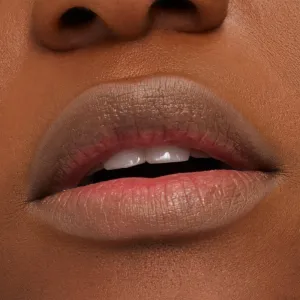 MAC Cosmetics Lip Pencil ceruzka na pery odtieň Greige 1.45 g