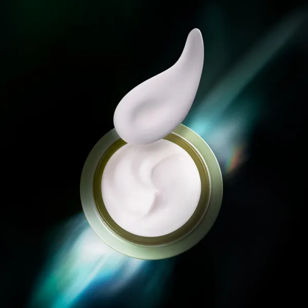 Shiseido Future Solution LX Legendary Enmei Ultimate Brillance Eye Cream omladzujúci a rozjasňujúci očný krém 15 ml