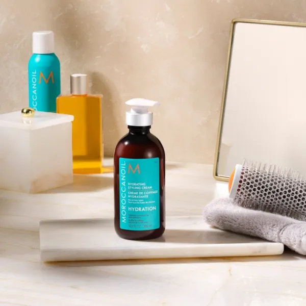 Moroccanoil Hydration stylingový krém pre všetky typy vlasov 300 ml