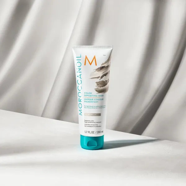 Moroccanoil Color Depositing jemná vyživujúca maska bez permanentných farebných pigmentov Platinum 200 ml