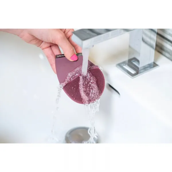 Concept SK9101 čistiaca kefka na pleť SONIVIBE, vínová