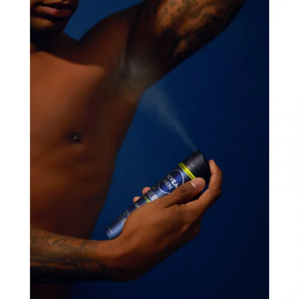 NIVEA MEN Deep Sport antiperspirant v spreji pre mužov 150 ml