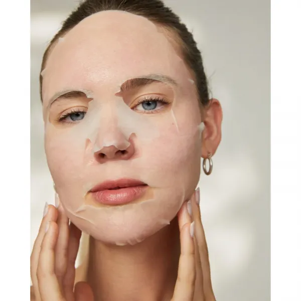 Nivea Skin Radiance rozjasňujúca textilná maska 1 ks