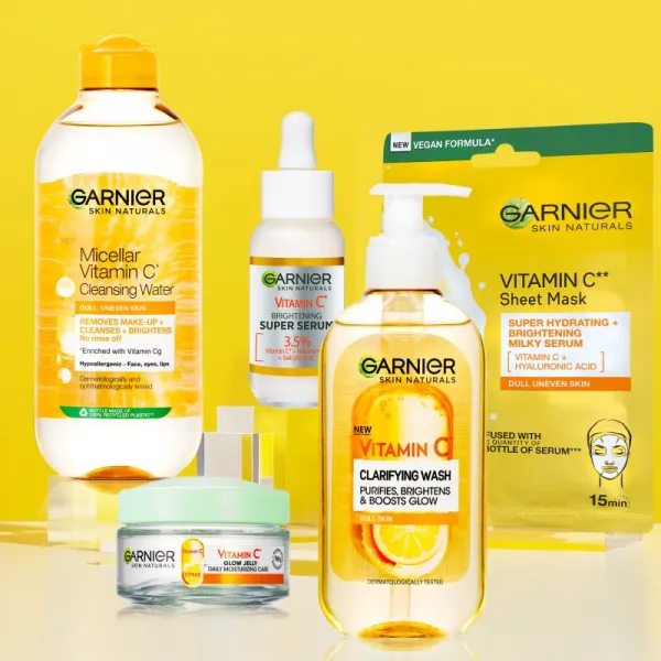 Garnier Skin Naturals Vitamin C čistiaca a odličovacia micelárna voda 400 ml