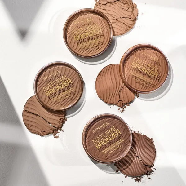 Rimmel Natural Bronzer bronzujúci púder odtieň 002 Sunbronze 14 g