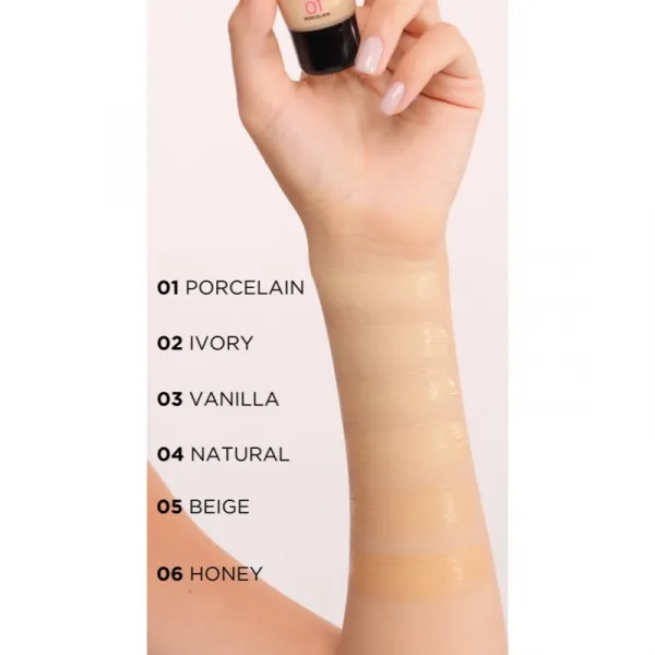 Eveline Cosmetics Selfie Time make-up a korektor 2 v 1 odtieň 04 Natural 30 ml