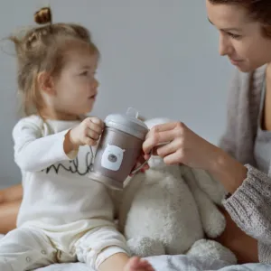 LOVI Buddy Bear hrnček 6+ m 250 ml