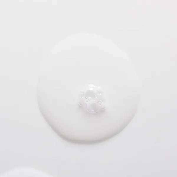 L’Oréal Paris Hyaluron Specialist hydratačná micelárna voda s kyselinou hyalurónovou 200 ml