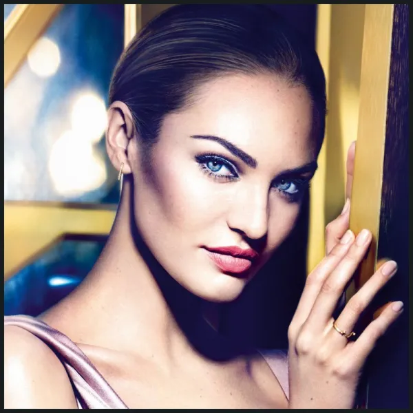 Max Factor Colour Elixir 24HR Moisture hydratačný rúž odtieň 005 Simply Nude 4,8 g