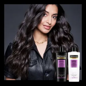 TRESemmé Biotin + Repair 7 obnovujúci šampón pre poškodené vlasy 400 ml