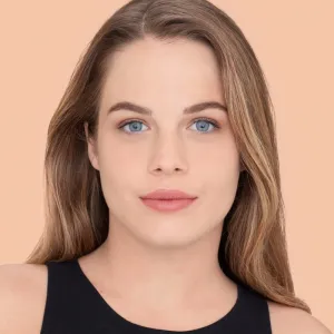 MAYBELLINE NEW YORK Fit Me! Matte+Poreless zmatňujúci make-up pre normálnu až mastnú pleť odtieň 105 Natural Ivory 30 ml