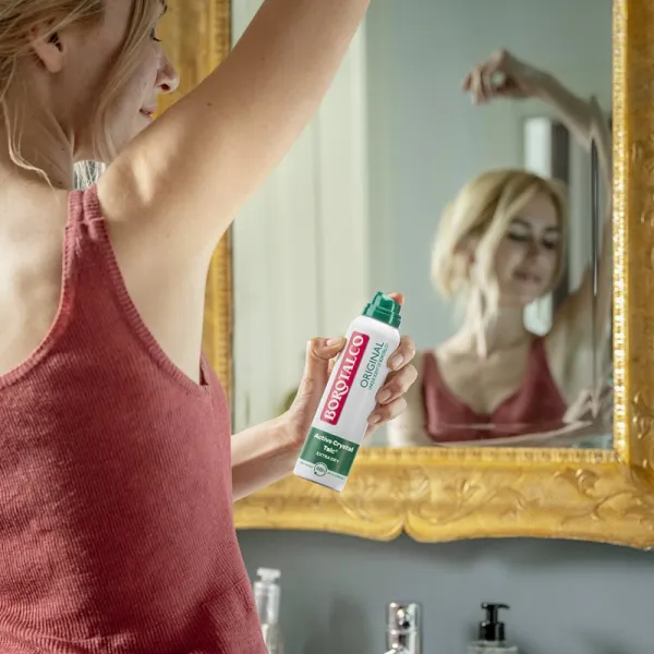 Borotalco Original dezodorant antiperspirant v spreji proti nadmernému poteniu 150 ml
