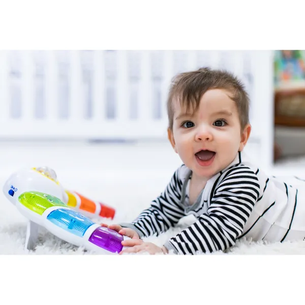 BABY EINSTEIN Panel aktívny svietiaci Glow&Discover Light Bar™ 3m+