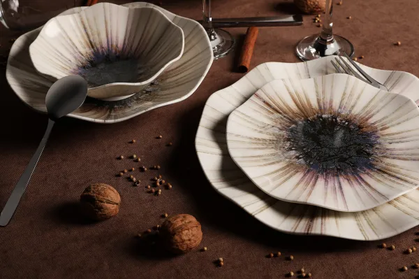Hermia Porcelánová sada 24 ks talířů Abstract bílá/modrá
