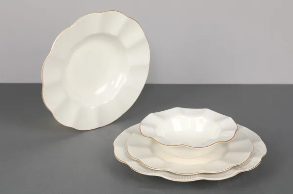 Hermia Porcelánová sada 24 ks talířů Creamy Gold bílá/zlatá