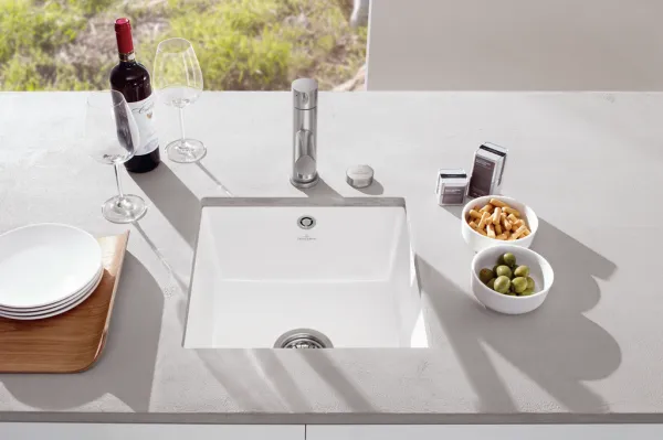 VILLEROY & BOCH VILLEROY & BOCH - Keramický drez Subway 50 SU White alpin podstavný 440 x 440 bez excentra 332501R1