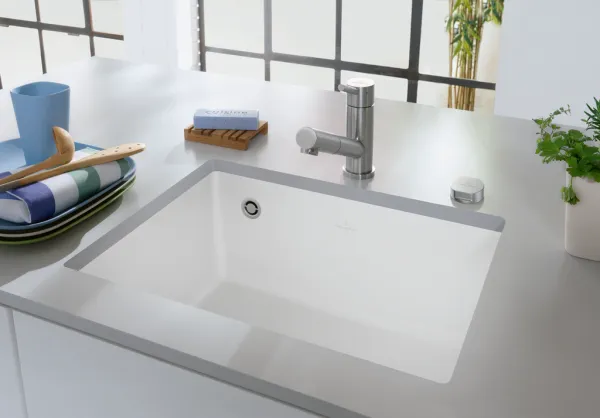 VILLEROY & BOCH VILLEROY & BOCH - Keramický drez Subway 60 SU White alpin podstavný 545 x 440 bez excentra 331001R1