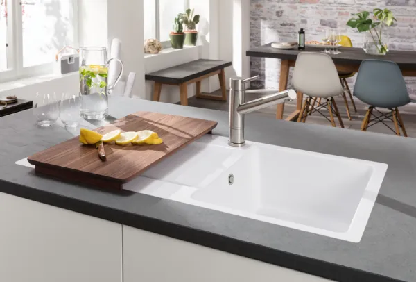 VILLEROY & BOCH VILLEROY & BOCH - Príslušenstvo k drezom Villeroy & Boch - doska na krájanie 8K361000, orech 8K361000