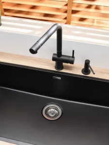 Dávkovač mydla Reginox R35450, Jet Black / čierny R35450