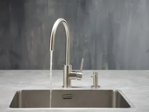 Dávkovač mydla Reginox R34798, nerez R34798