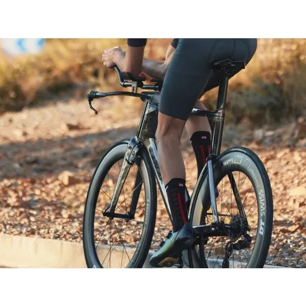 Compressport AERO SOCKS Cyklistické ponožky, čierna, veľkosť