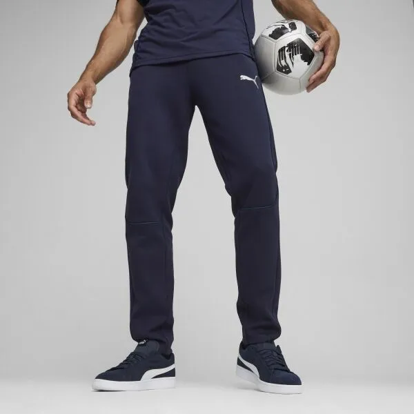 Puma TEAMFINAL CASUALS PANTS Pánske športové tepláky, tmavo modrá, veľkosť