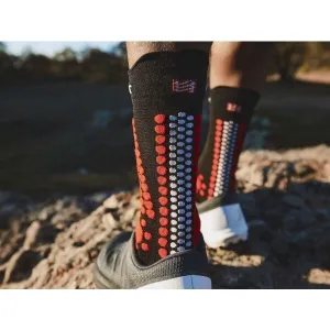 Compressport PRO RACING SOCKS v4.0 TRAIL Bežecké ponožky, čierna, veľkosť