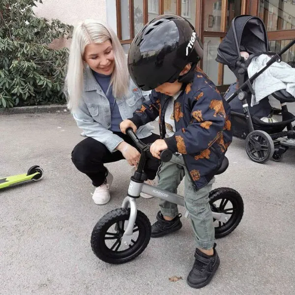 Odrážadlo STIGA Runracer C10, strieborné