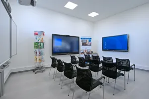 Konferenčná stolička ALFA 712