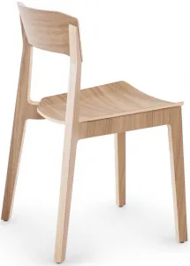 FORMDESIGN Drevená stohovateľná stolička SKY SIETE