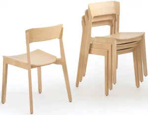 FORMDESIGN Drevená stohovateľná stolička SKY SIETE