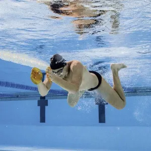 Finis AGILITY PADDLE FLOATING Tréningové pádla na ruky, žltá, veľkosť