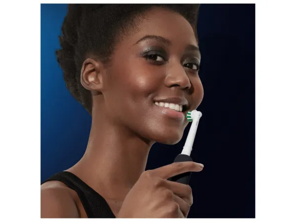 Oral-B Pro Series 1 Black + Cestovní pouzdro