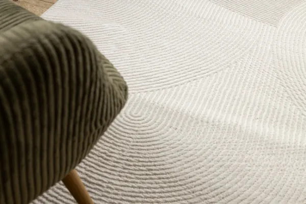 Koberec BALANCE 0194 geometrický / glamour, krémový
