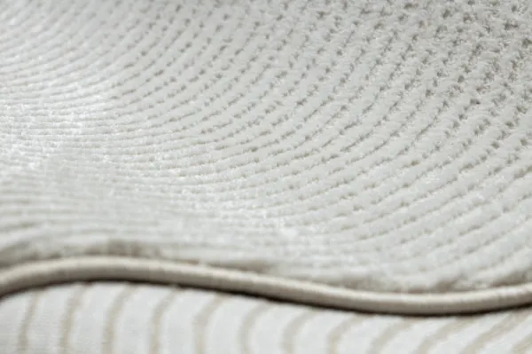 Koberec BALANCE 0194 geometrický / glamour, krémový