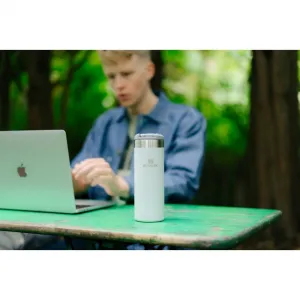 Stanley AeroLight™ Transit Mug termohrnček Hydrangea 470 ml