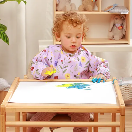 BABYONO Podbradník s dlhým rukávom Garden 35 x 52cm, 6m+