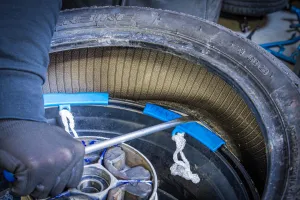 BGS Technics Náradie na montáž a demontáž motocyklových pneumatík, sada 13 dielov
