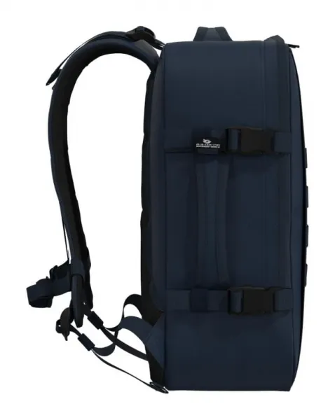 Cestovný batoh do lietadla CabinZero Military 28L Navy